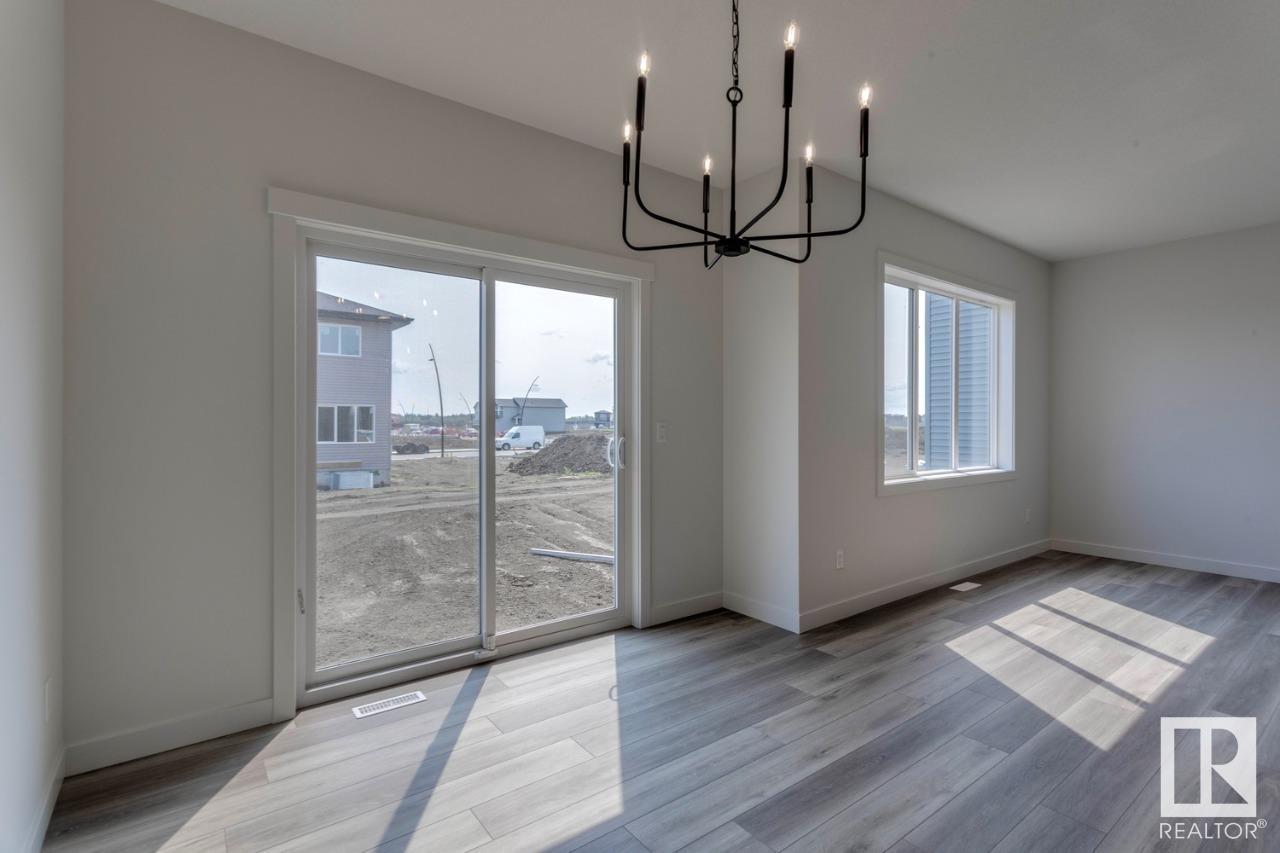Photo 15 of 2819 191 St Nw, Edmonton AB