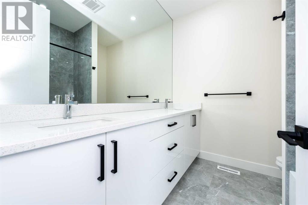 Single Family House for Sale in  Saddlelake Manor NE Saddle Ridge Calgary 