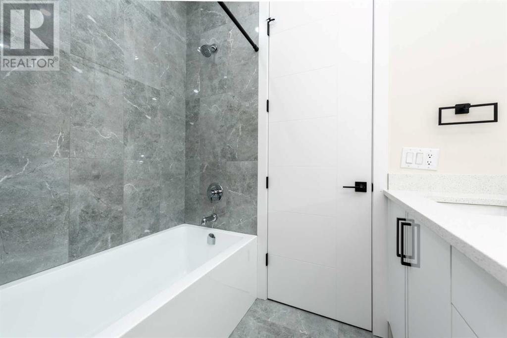 Single Family House for Sale in  Saddlelake Manor NE Saddle Ridge Calgary 