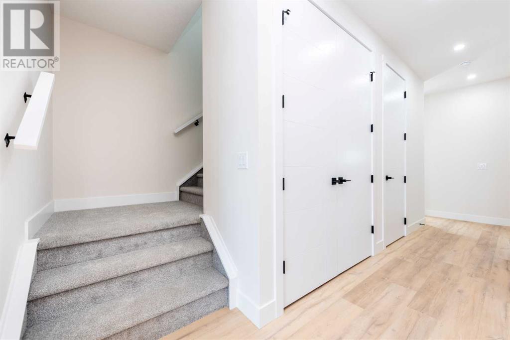 Single Family House for Sale in  Saddlelake Manor NE Saddle Ridge Calgary 