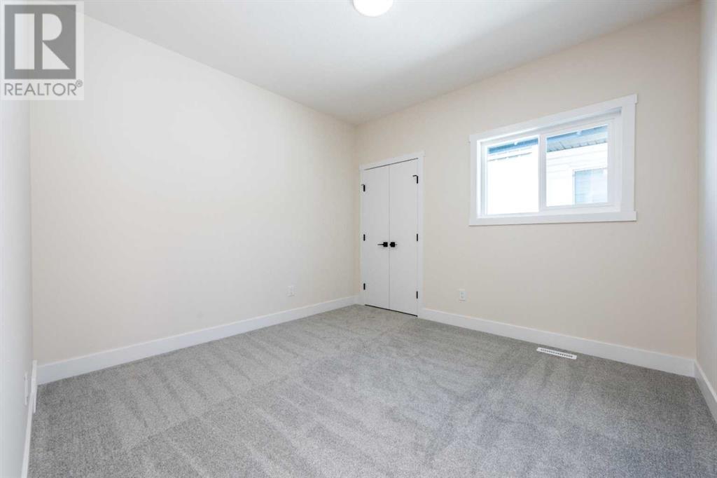 Single Family House for Sale in  Saddlelake Manor NE Saddle Ridge Calgary 