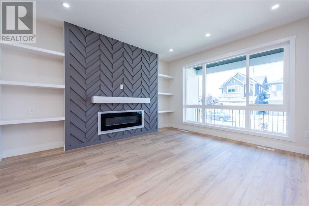 Single Family House for Sale in  Saddlelake Manor NE Saddle Ridge Calgary 
