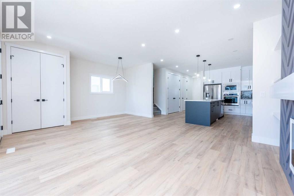 Single Family House for Sale in  Saddlelake Manor NE Saddle Ridge Calgary 