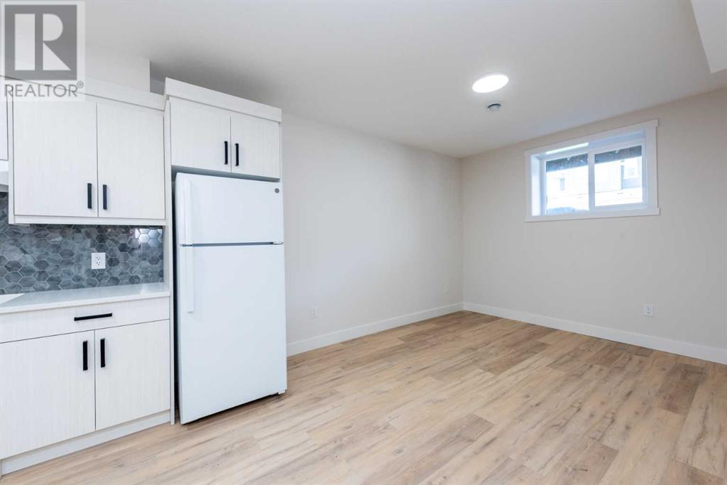 Single Family House for Sale in  Saddlelake Manor NE Saddle Ridge Calgary 