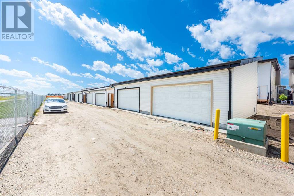Single Family House for Sale in  Saddlelake Manor NE Saddle Ridge Calgary 