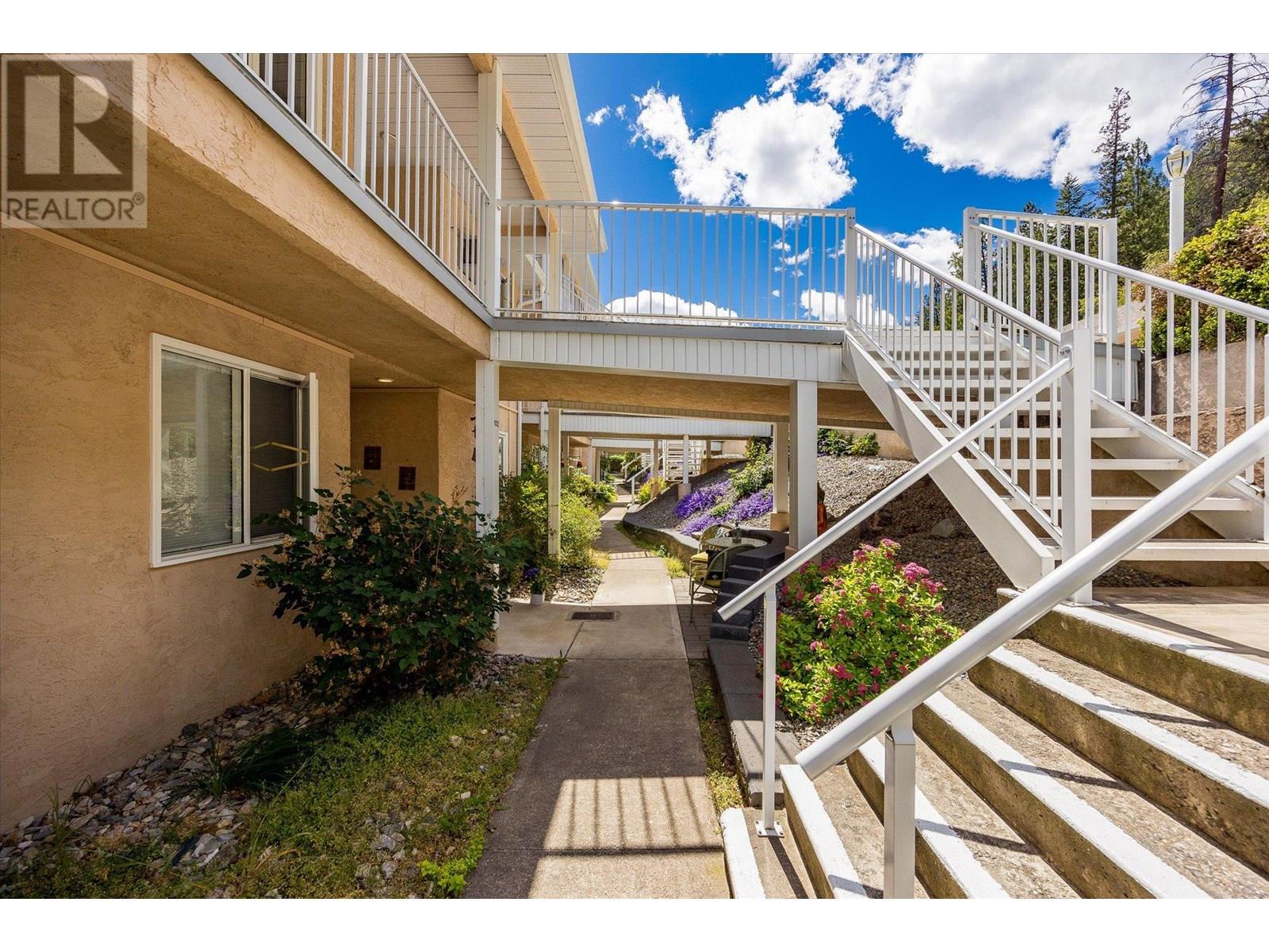 102 4630A Ponderosa Drive, Peachland