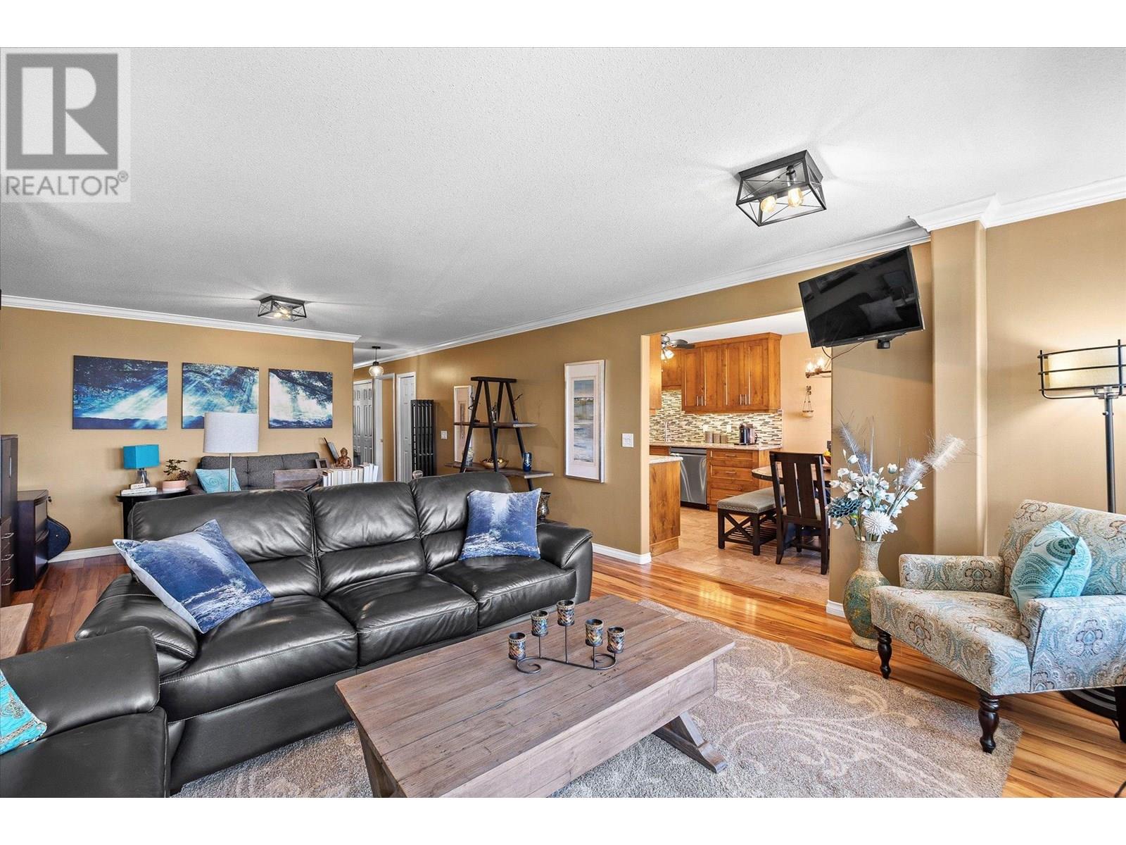 102 4630A Ponderosa Drive, Peachland