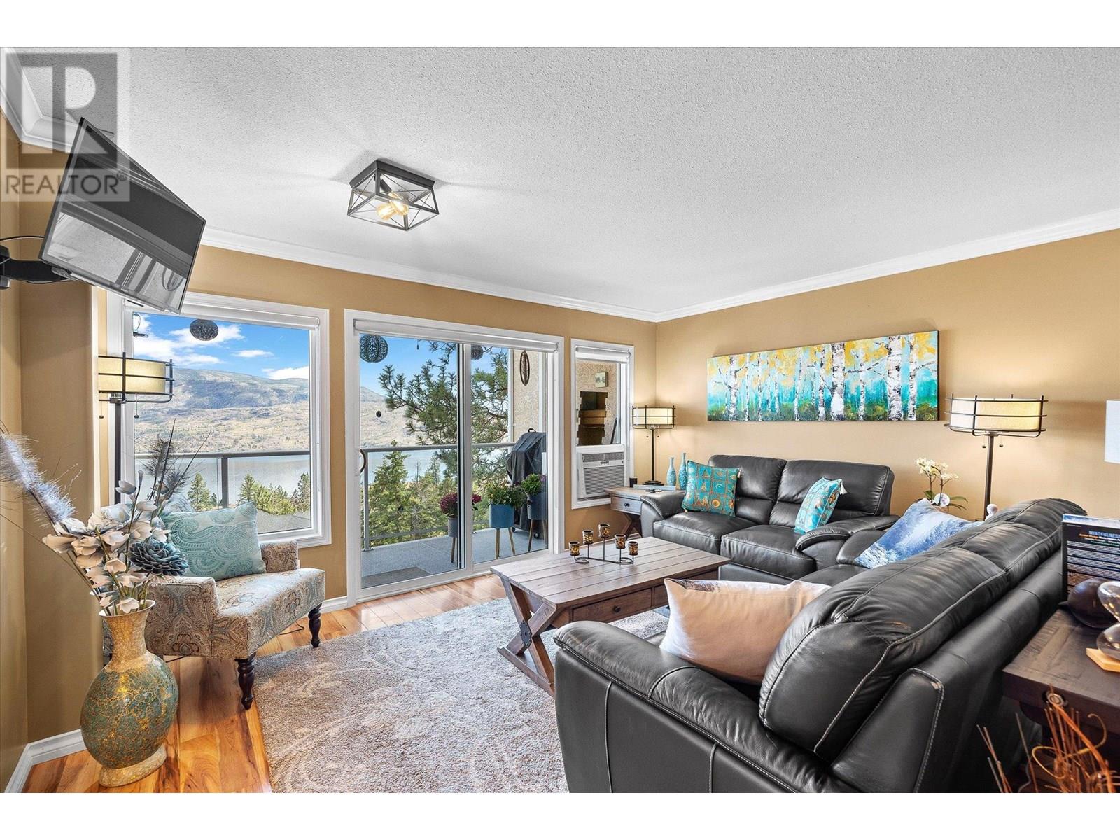 102 4630A Ponderosa Drive, Peachland