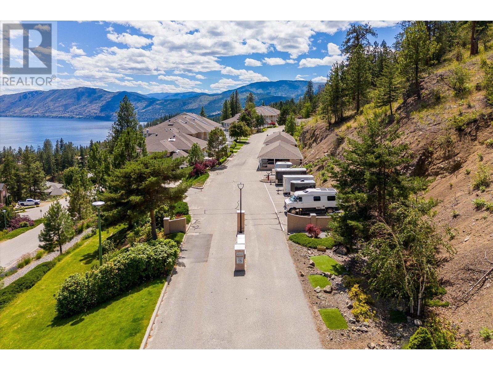 102 4630A Ponderosa Drive, Peachland