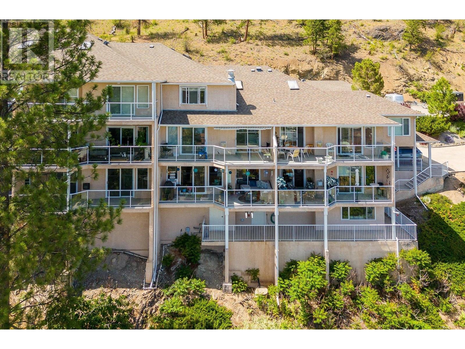 102 4630A Ponderosa Drive, Peachland
