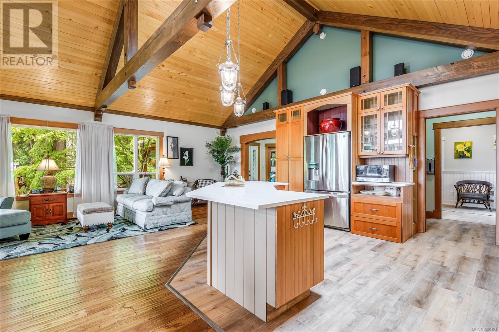 Photo 8 of 8947 Clarkson Ave, Black Creek BC