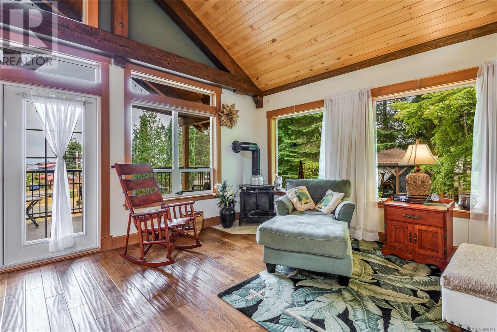 Photo 14 of 8947 Clarkson Ave, Black Creek BC