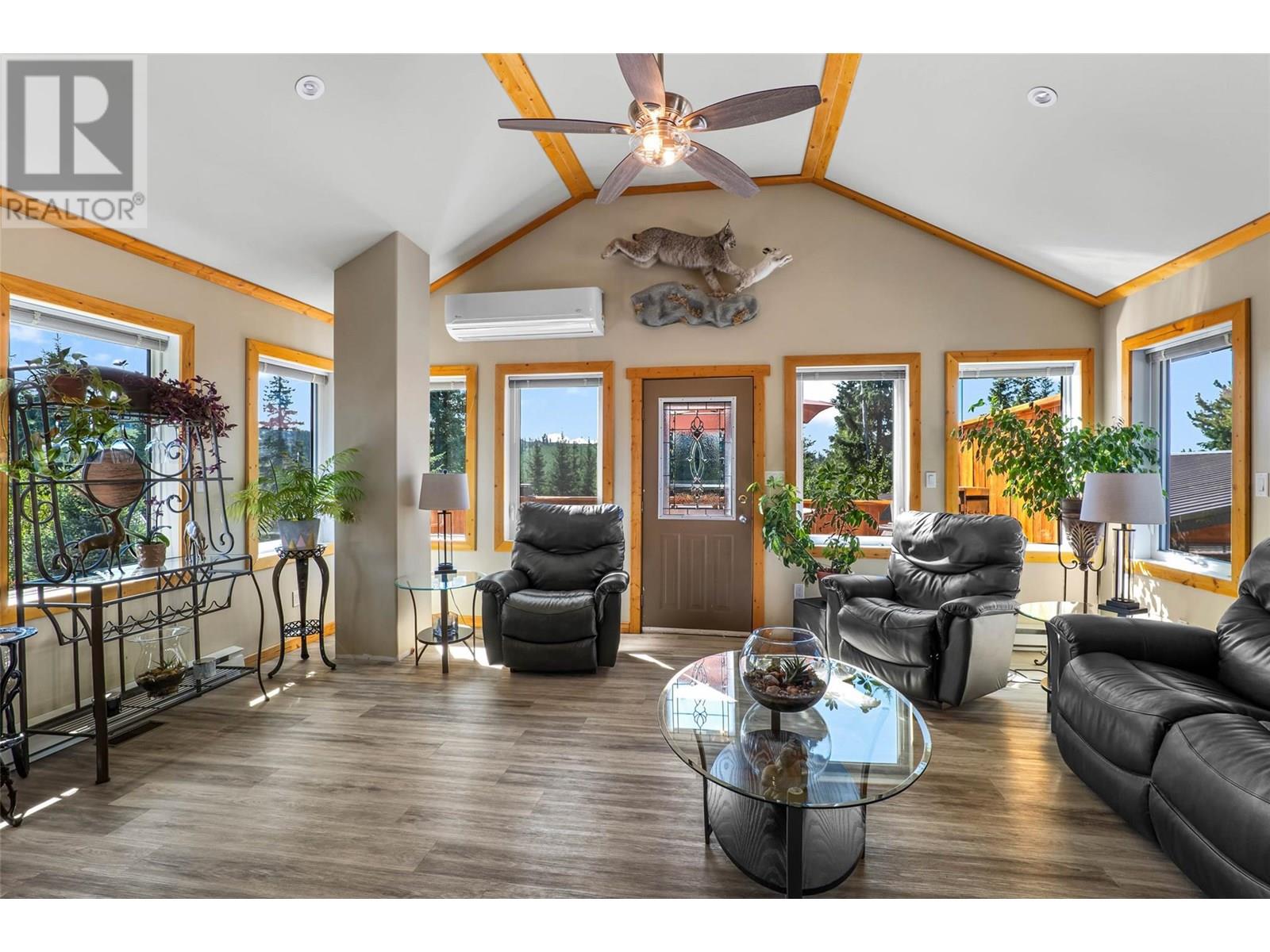 4761 Atwater Road, Logan Lake