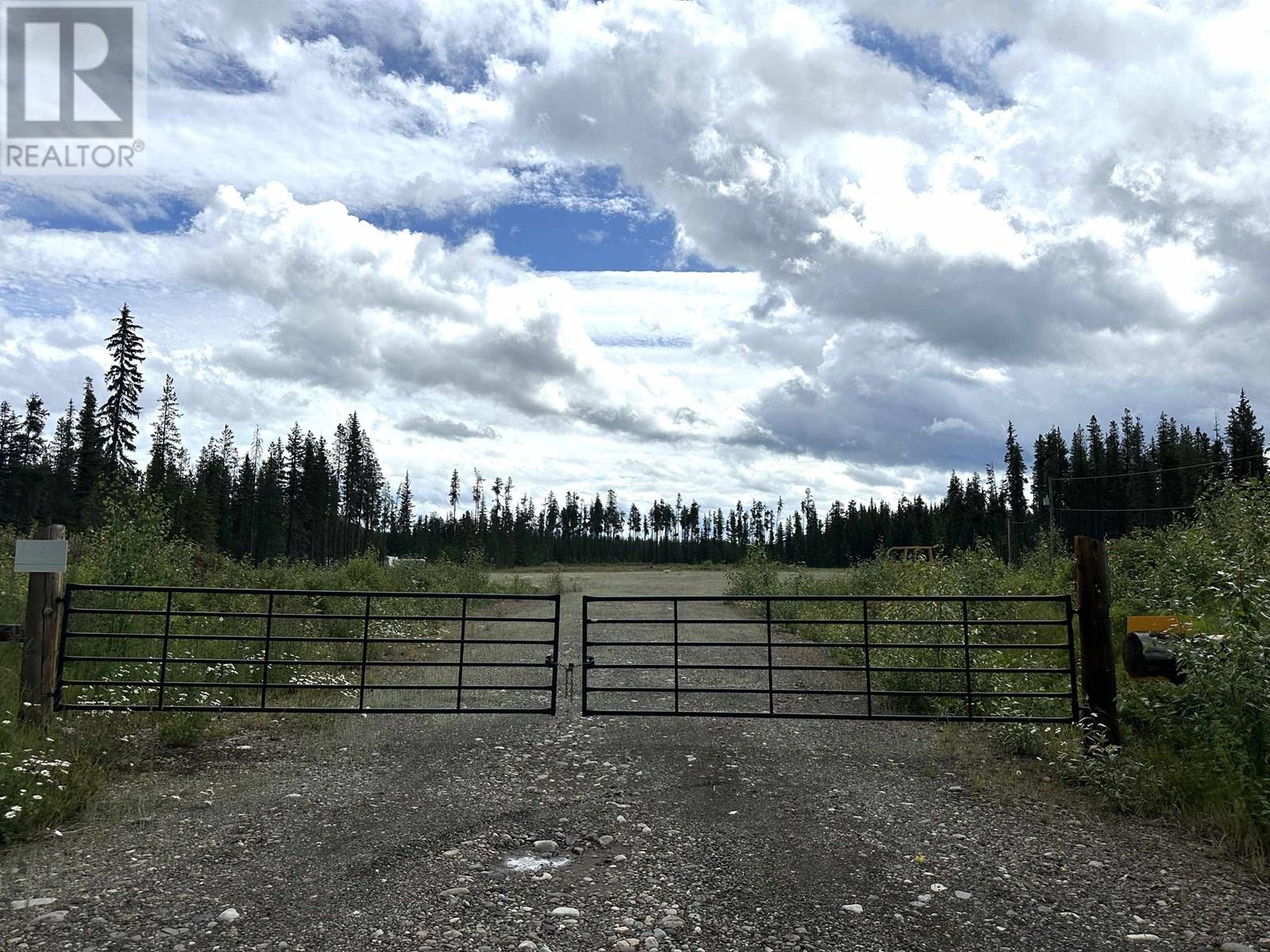 10400 COALMINE Road, Telkwa