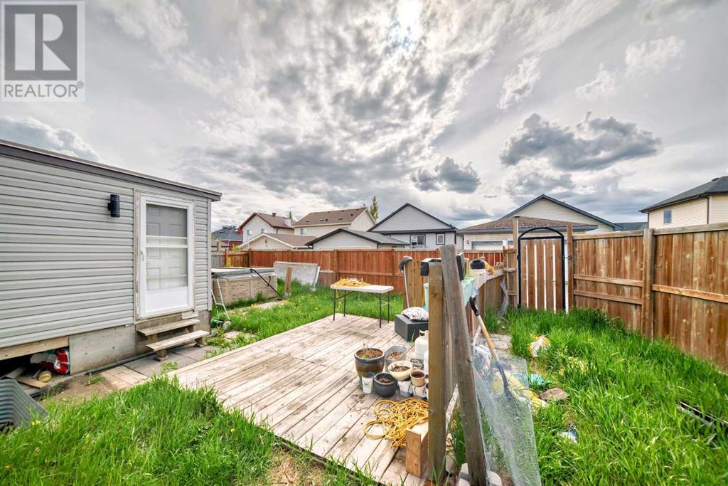 Single Family House for Sale in  Martha