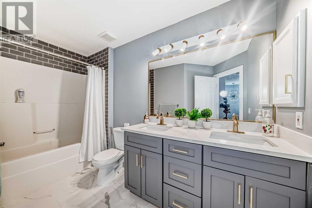 Single Family House for Sale in  Martha