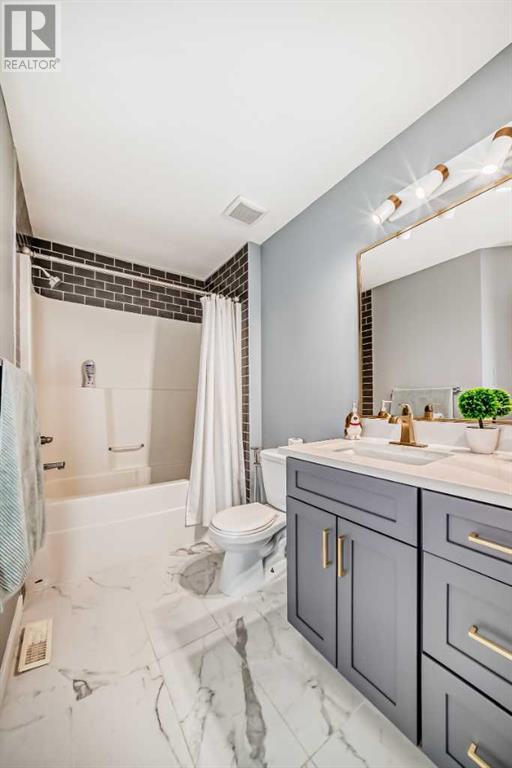 Single Family House for Sale in  Martha