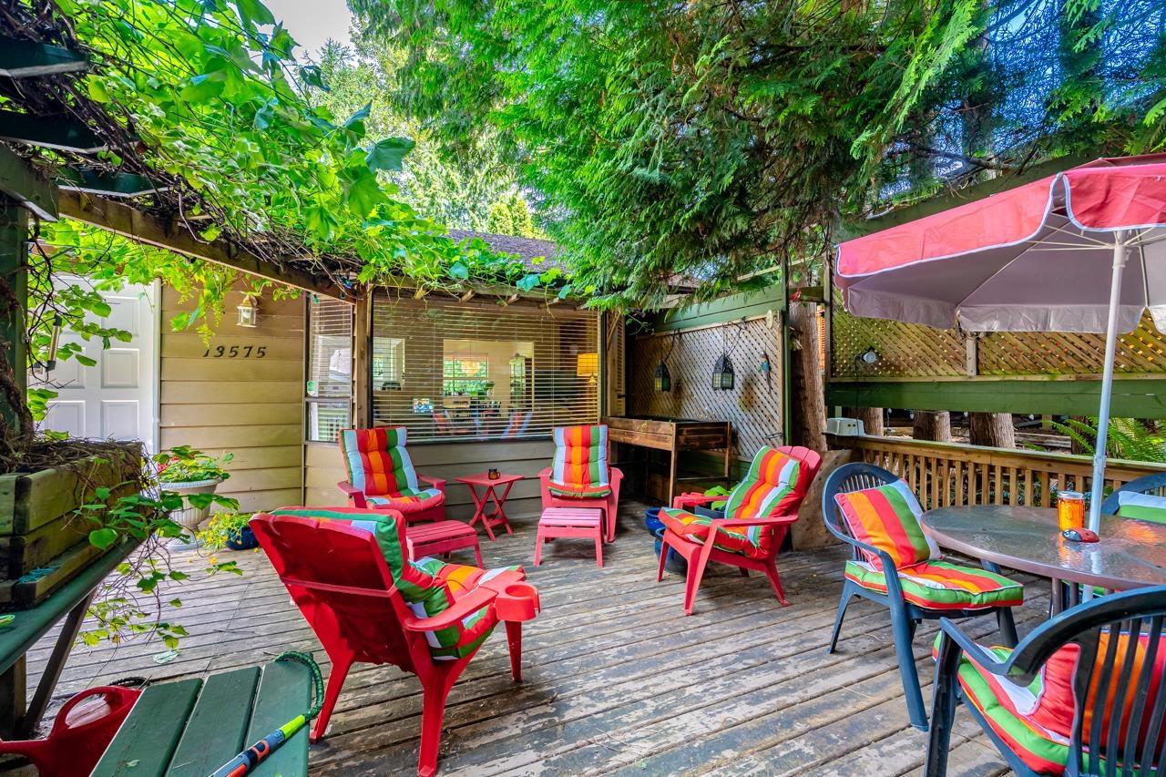 Photo 2 of 13575 Crestview Drive, Surrey BC