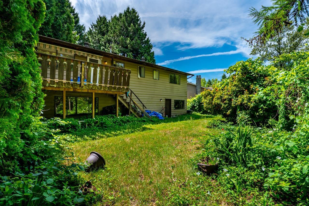 Photo 35 of 13575 Crestview Drive, Surrey BC