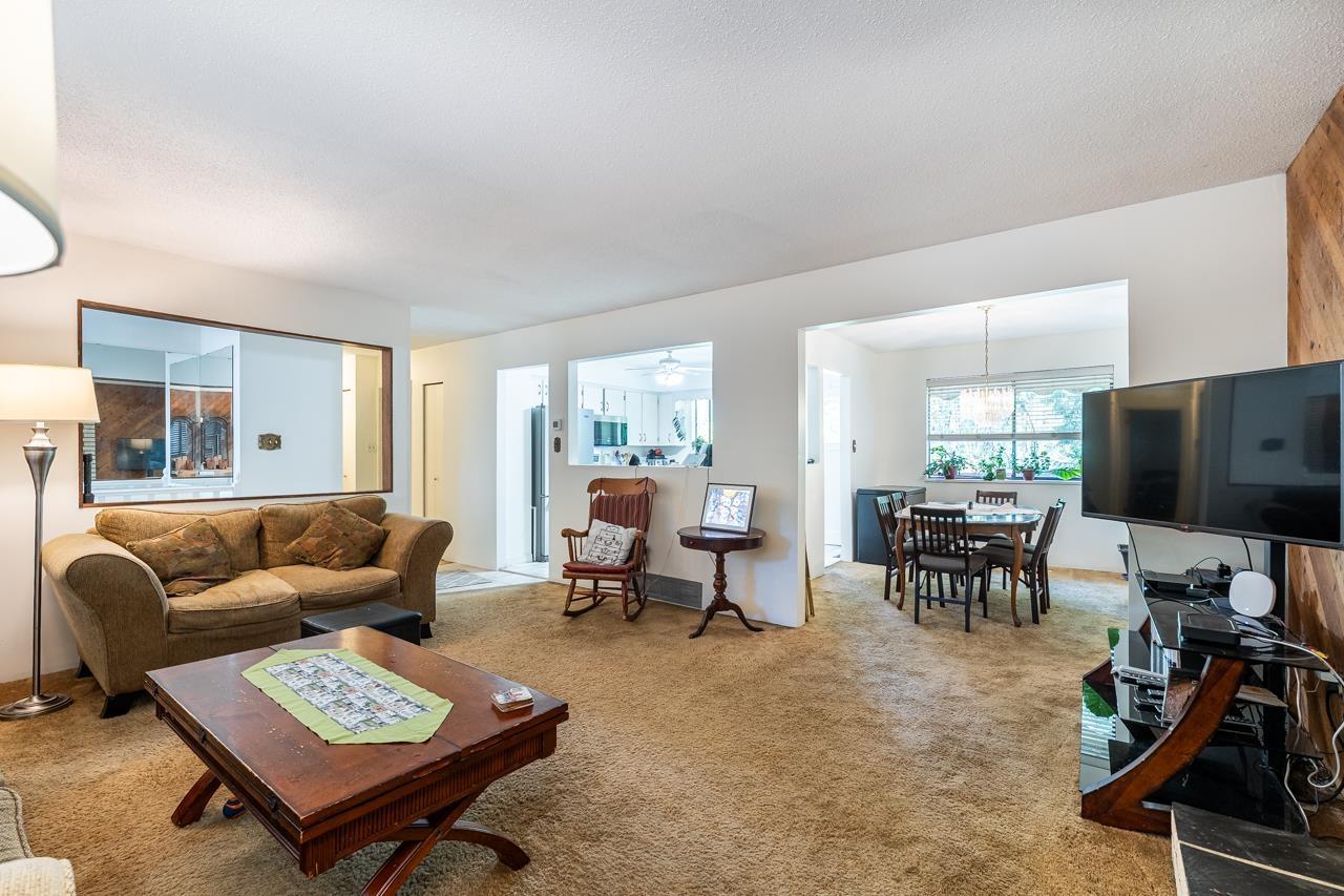 Photo 8 of 13575 Crestview Drive, Surrey BC