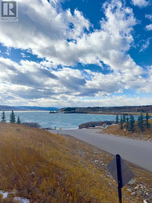 Photo 11 of 423 Cottageclub Cove, Rural Rocky View County AB