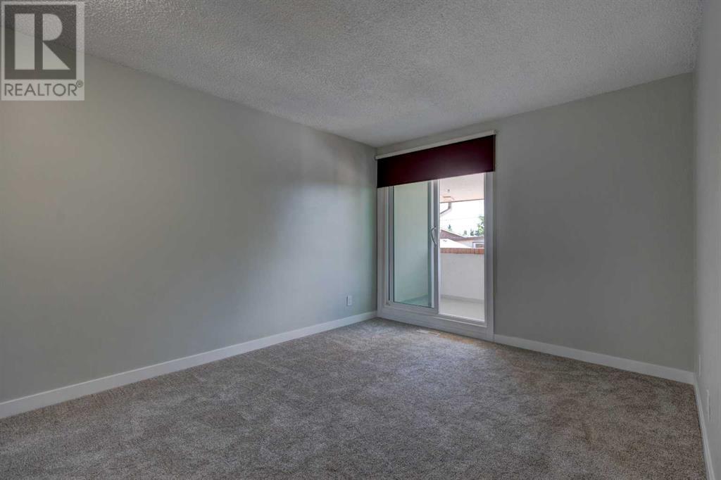 Single Family House for Sale in   Mcgonigal Drive NE Mayland Heights Calgary 