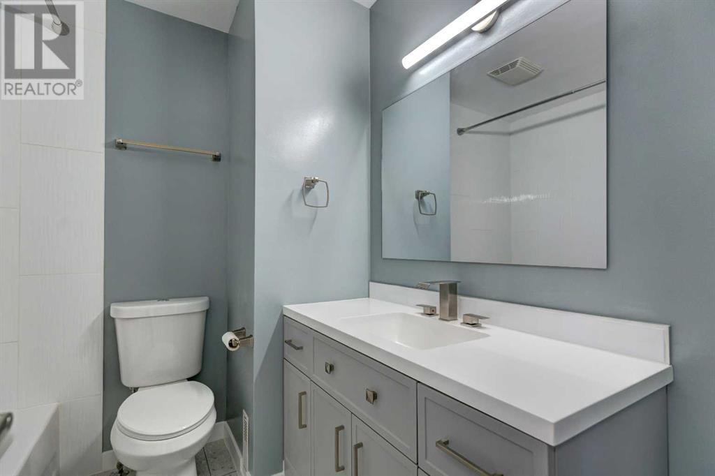 Single Family House for Sale in   Mcgonigal Drive NE Mayland Heights Calgary 