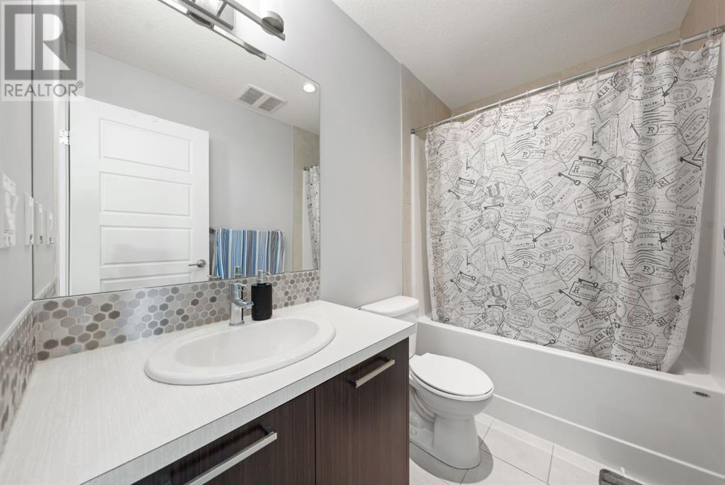 Single Family House for Sale in   Saddlestone Drive NE Saddle Ridge Calgary 