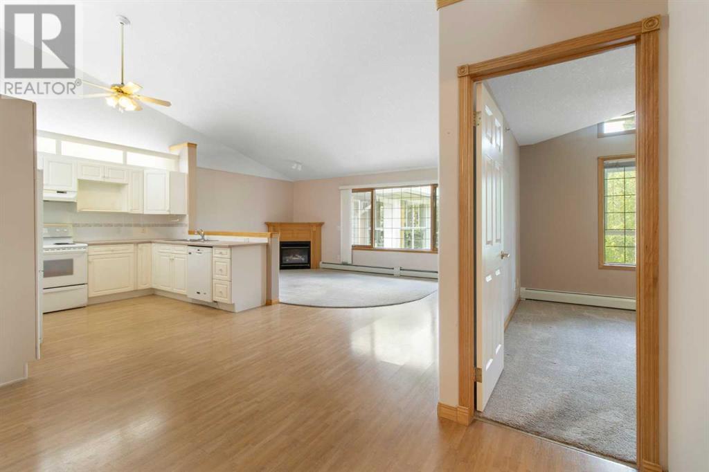Single Family House for Sale in   Sierra Morena Boulevard SW Signal Hill Calgary 