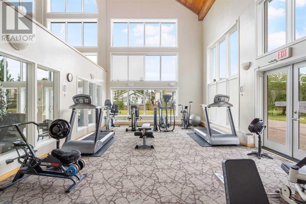 Single Family House for Sale in   Sierra Morena Boulevard SW Signal Hill Calgary 