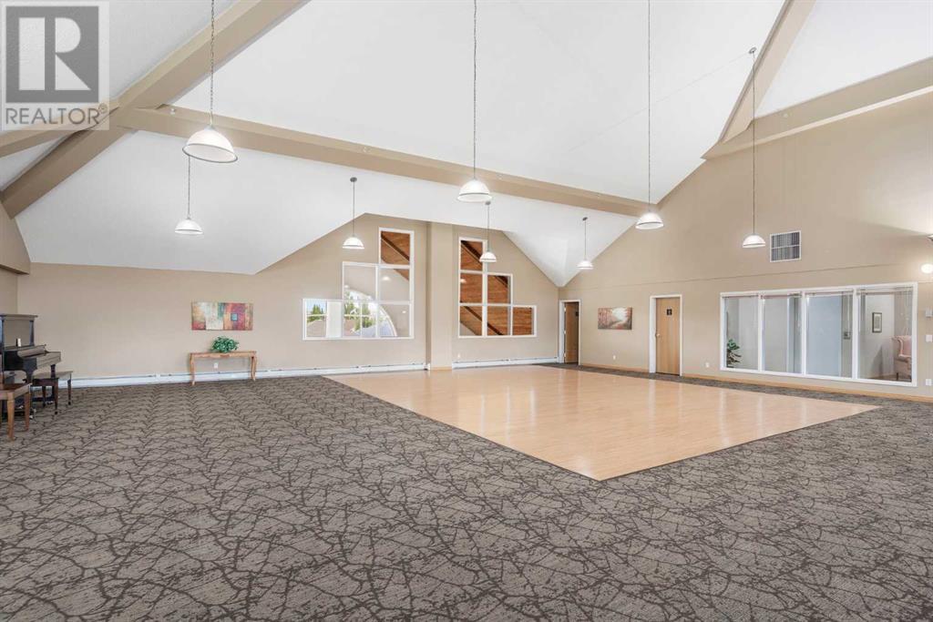 Single Family House for Sale in   Sierra Morena Boulevard SW Signal Hill Calgary 