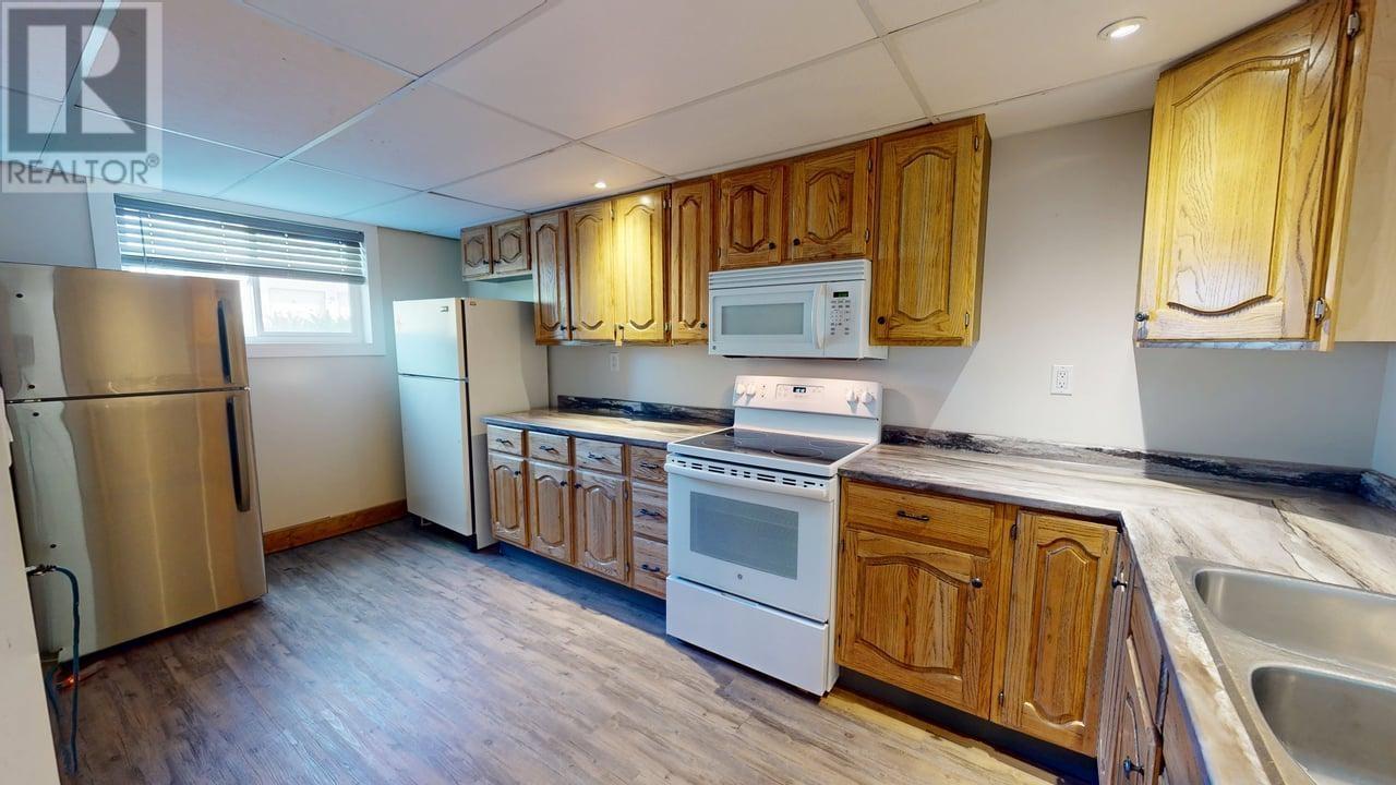 Photo 6 of 12293 Birch Avenue, Fort St John BC