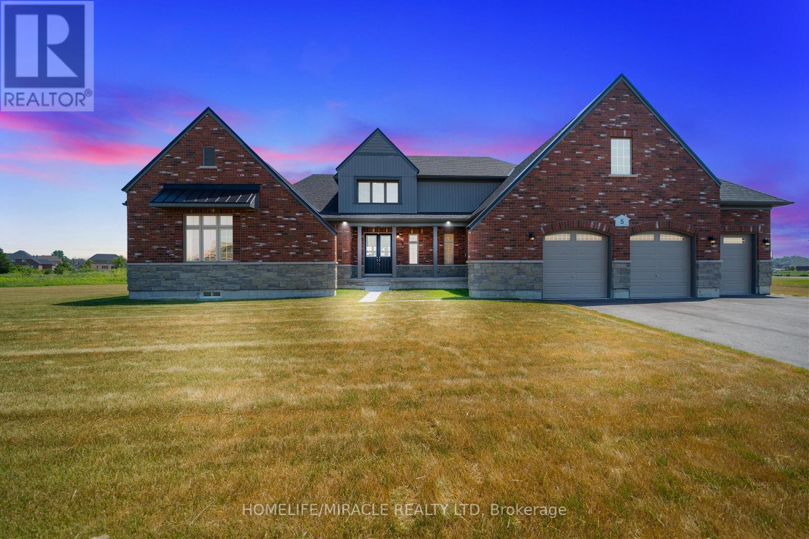 Photo 39 of 5 Skyvue Crescent, Quinte West ON