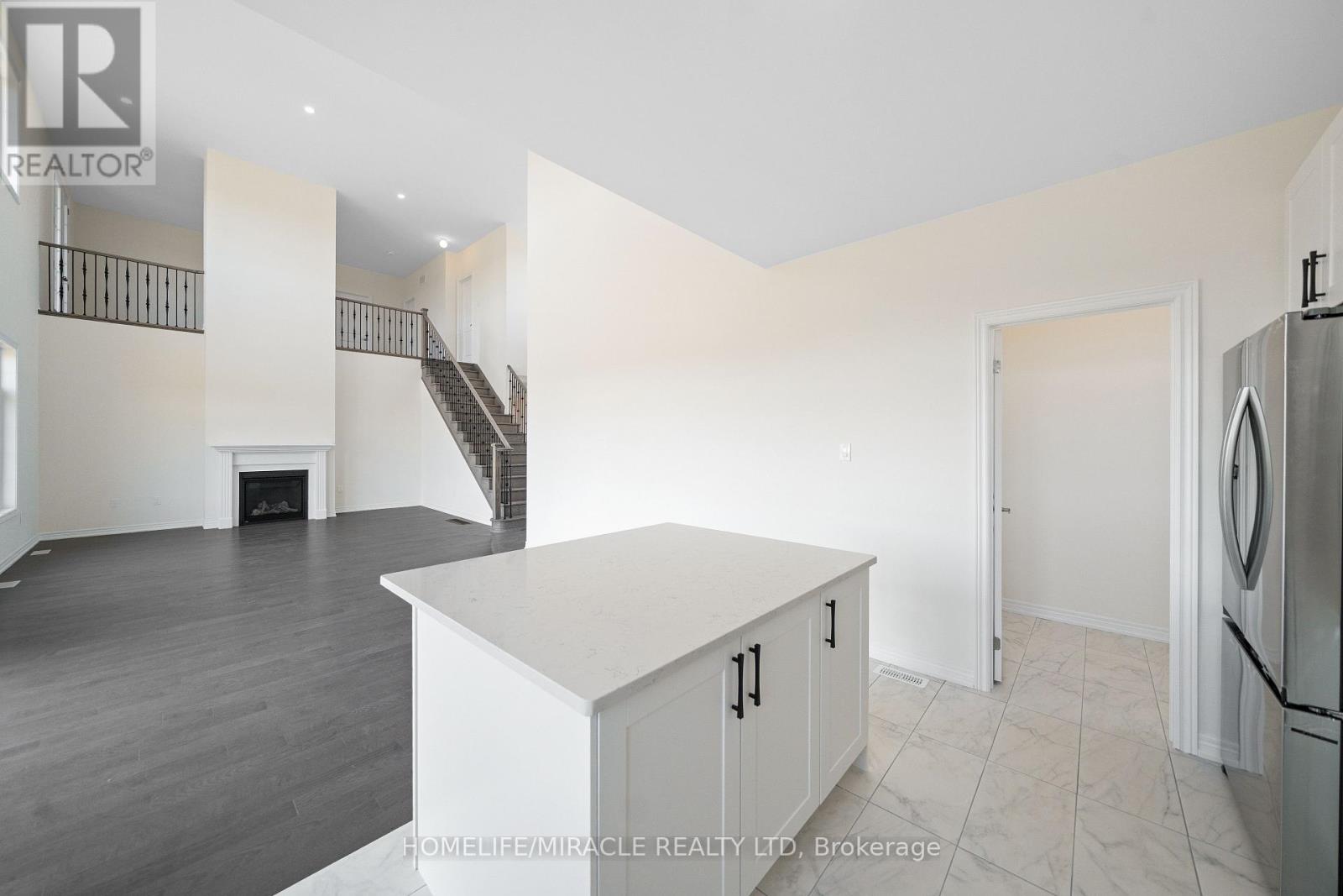 Photo 37 of 5 Skyvue Crescent, Quinte West ON