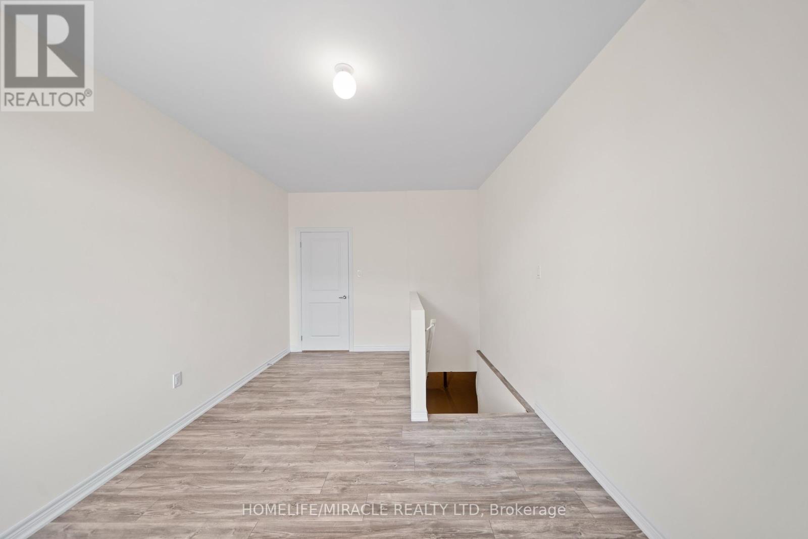 Photo 11 of 5 Skyvue Crescent, Quinte West ON