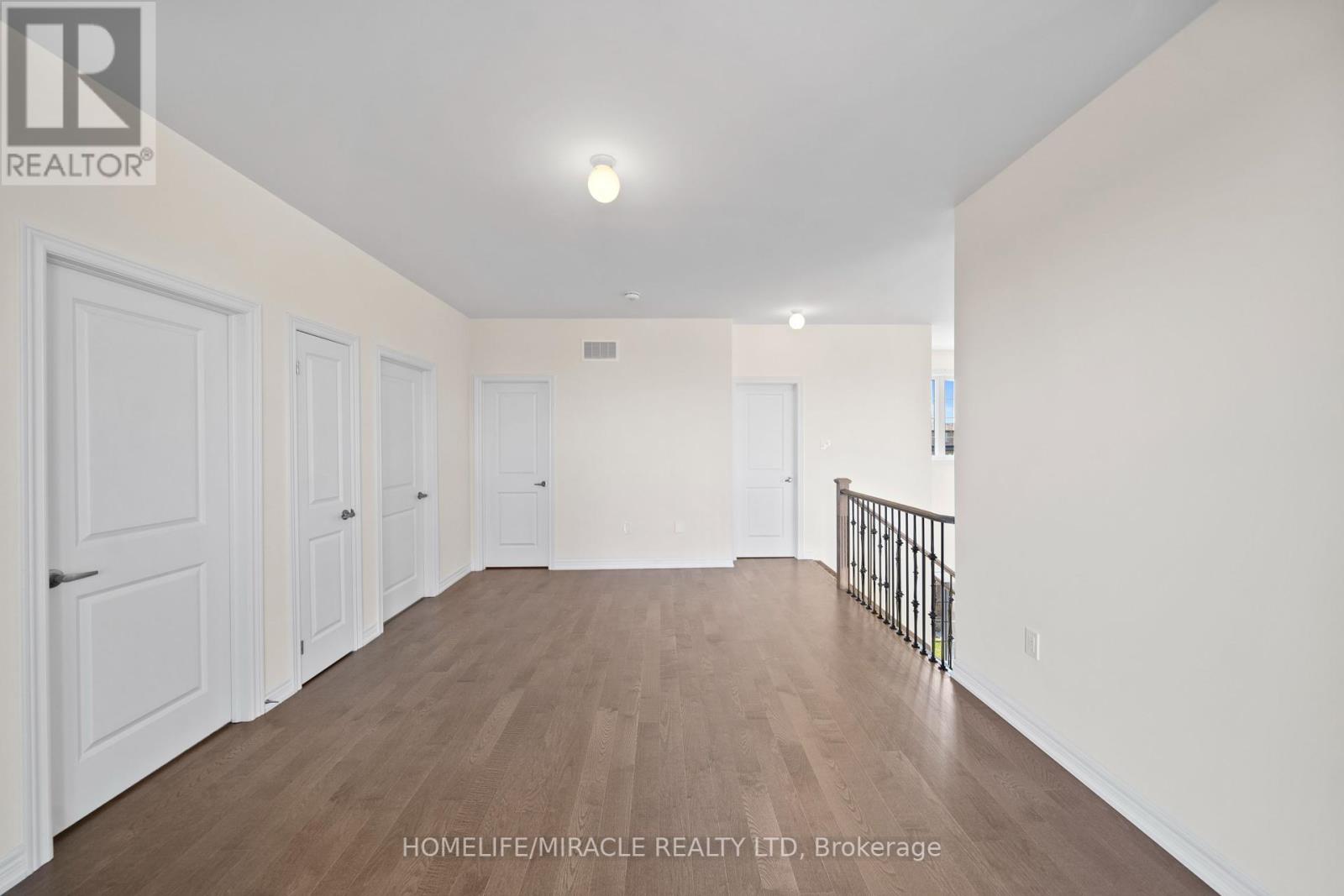 Photo 21 of 5 Skyvue Crescent, Quinte West ON