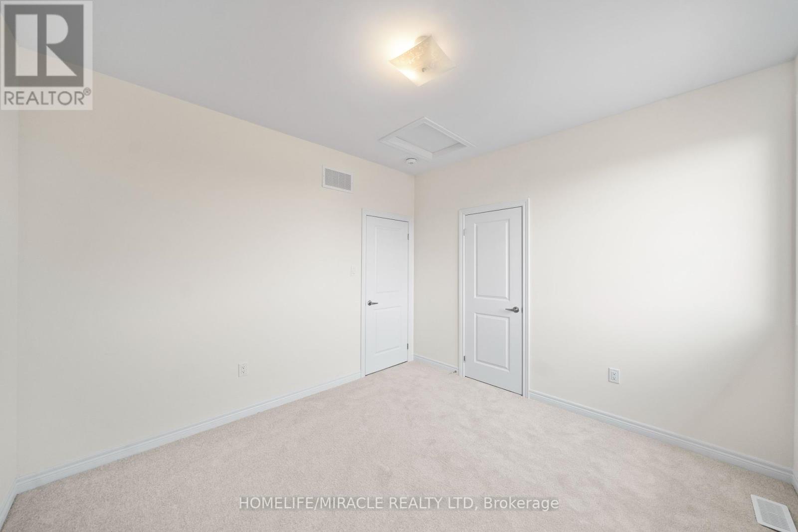 Photo 42 of 5 Skyvue Crescent, Quinte West ON