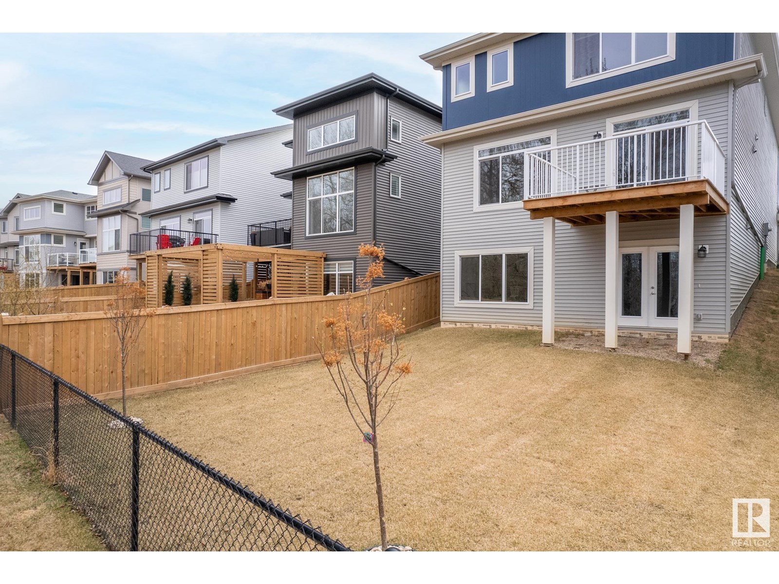 Photo 12 of 717 Kinglet Bv Nw, Edmonton AB