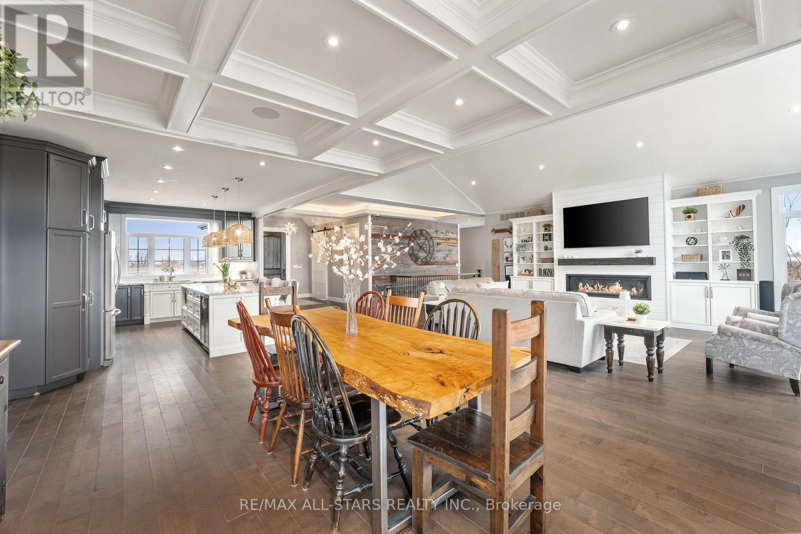 Photo 36 of 247 Ravencrest Road, Georgina ON