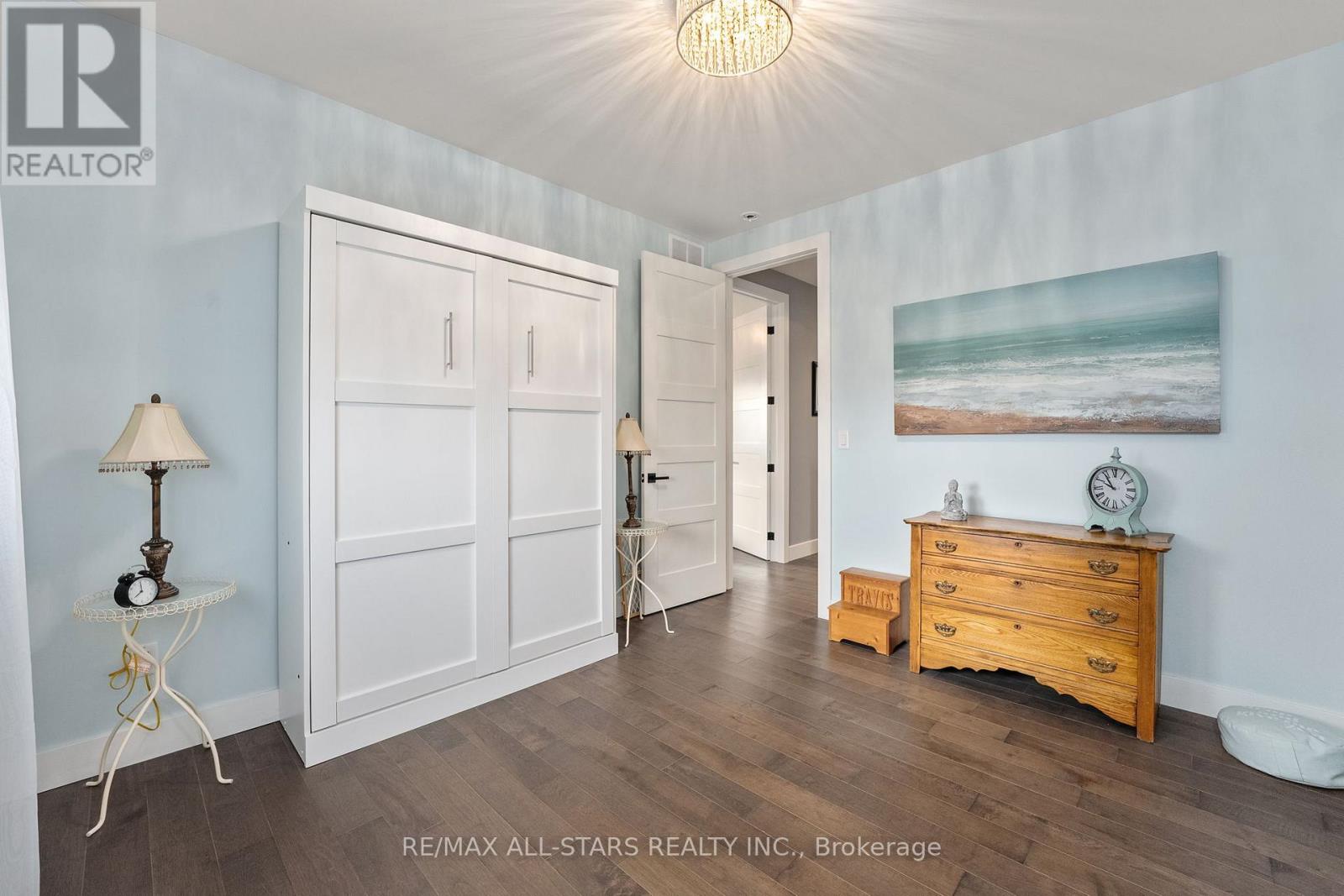 Photo 26 of 247 Ravencrest Road, Georgina ON
