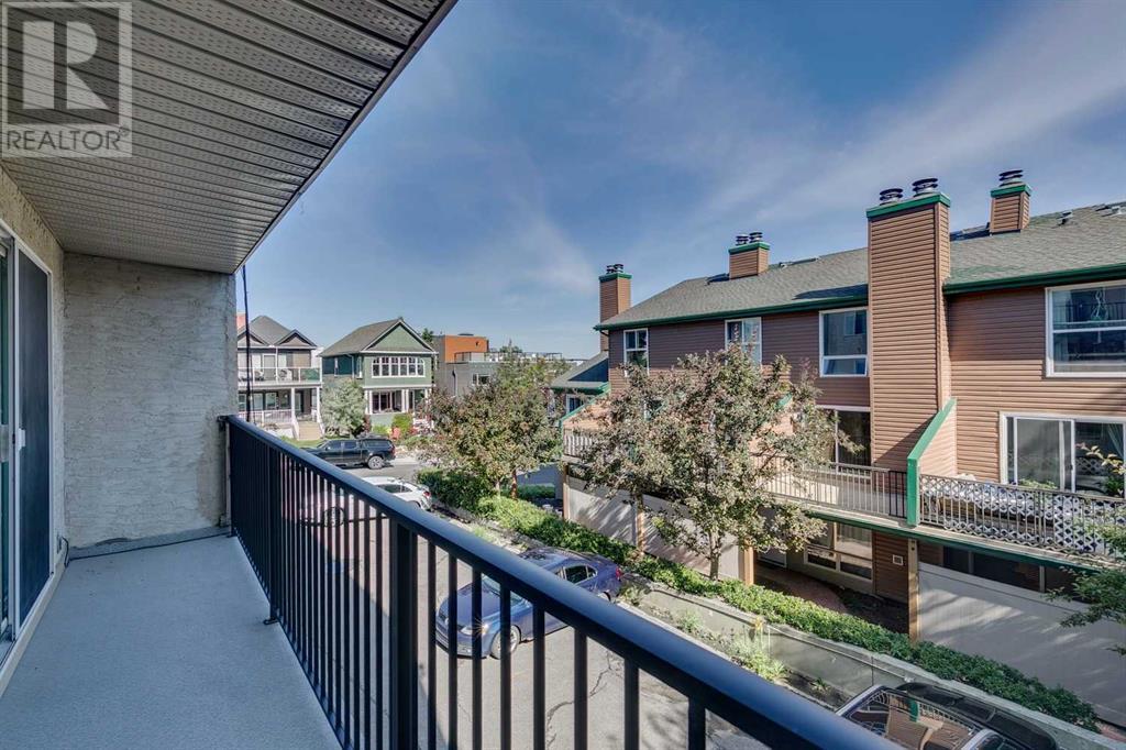 Single Family House for Sale in    Avenue SW Bankview Calgary 