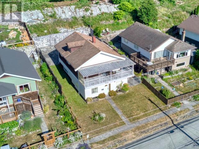 5756 WILLOW AVE, Powell River