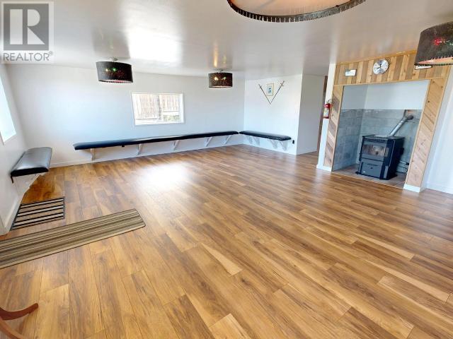 5756 WILLOW AVE, Powell River
