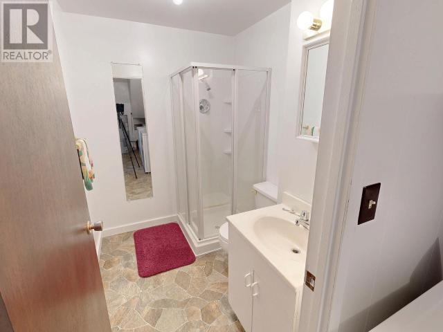 5756 WILLOW AVE, Powell River