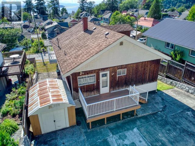 5756 WILLOW AVE, Powell River