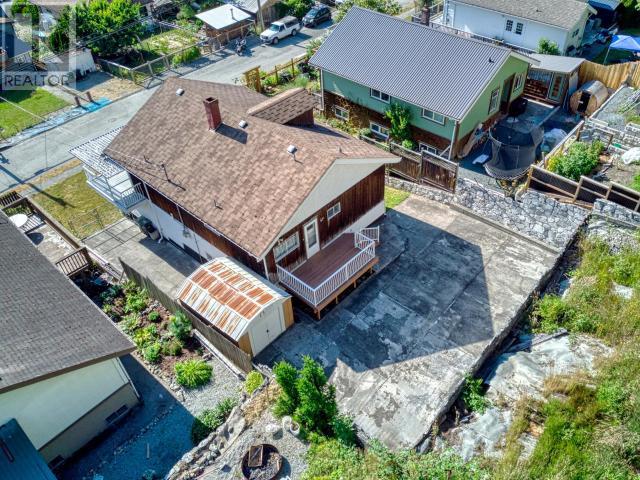 5756 WILLOW AVE, Powell River
