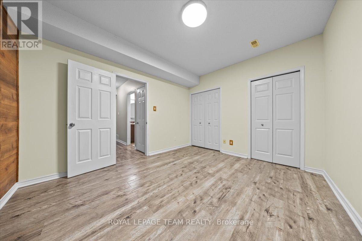 Photo 25 of 512 Reardon Private, Ottawa ON