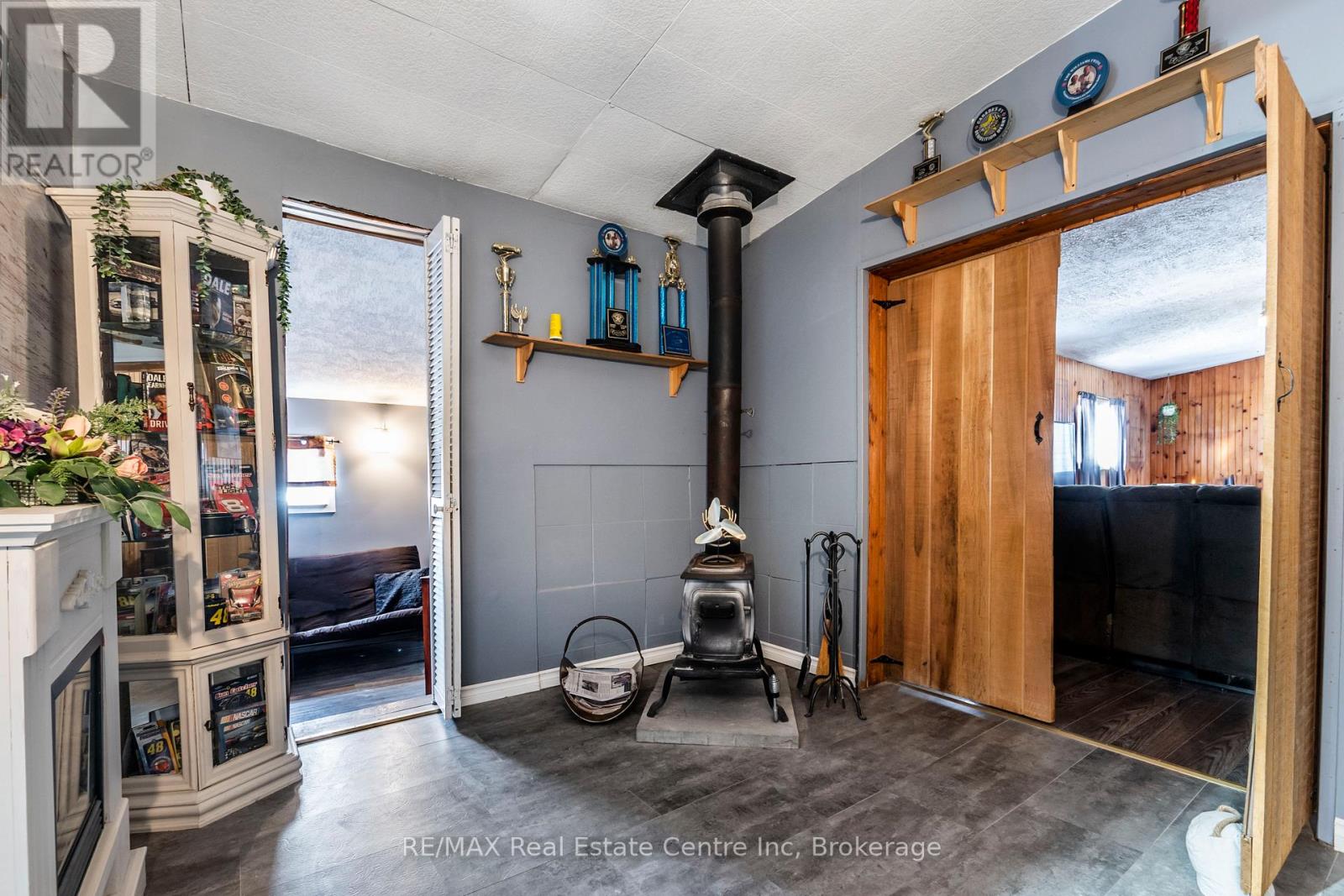 Photo 20 of 9034 Guelph Junction Road, Milton ON