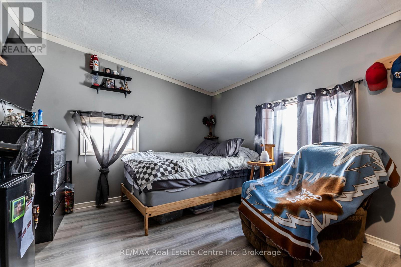 Photo 15 of 9034 Guelph Junction Road, Milton ON