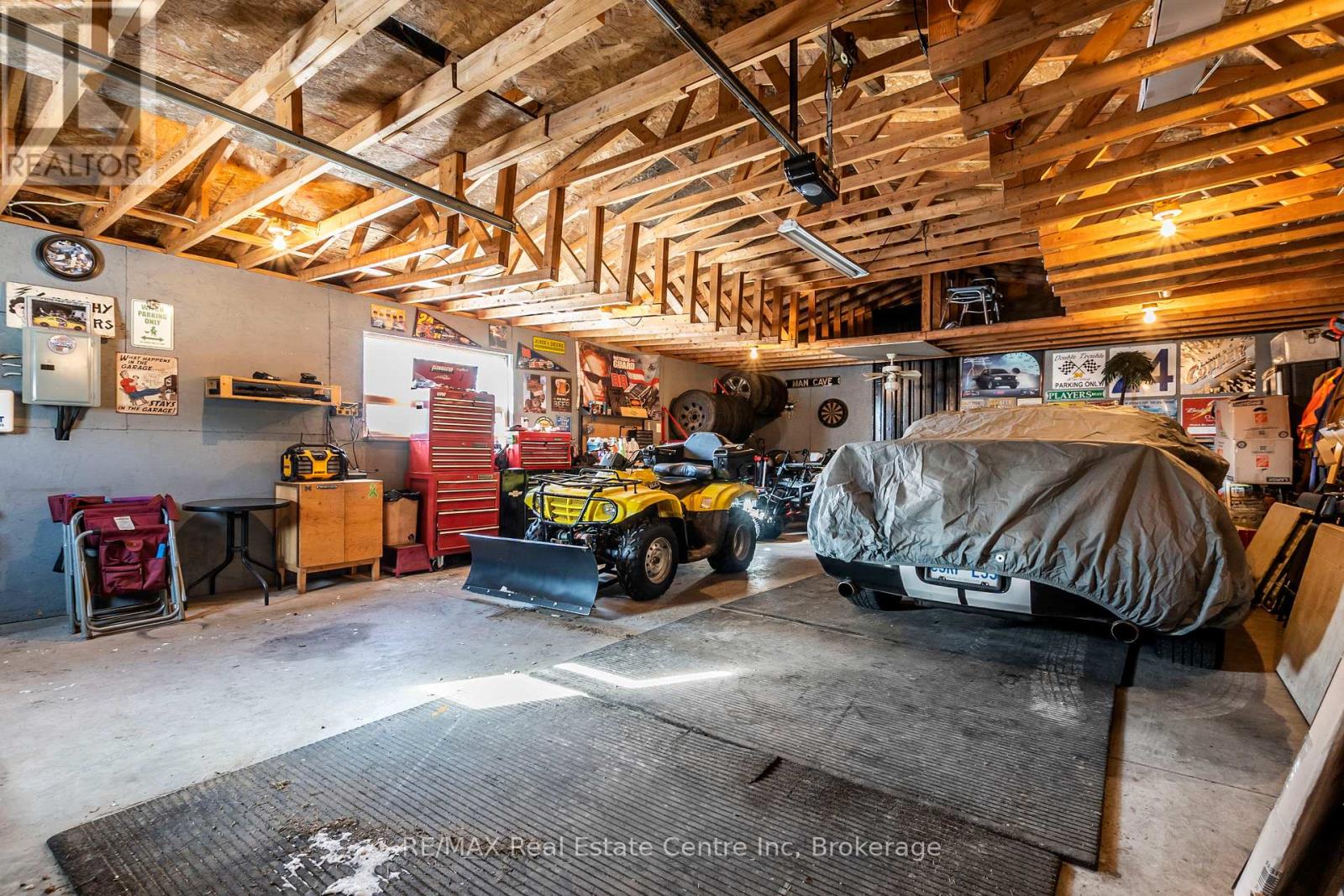 Photo 1 of 9034 Guelph Junction Road, Milton ON